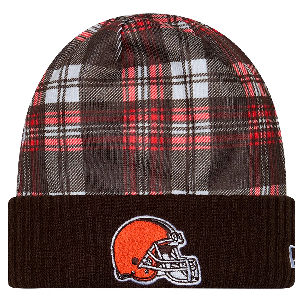 Bonnet en tricot à revers Cleveland Browns Sideline Statement pour homme New Era marron