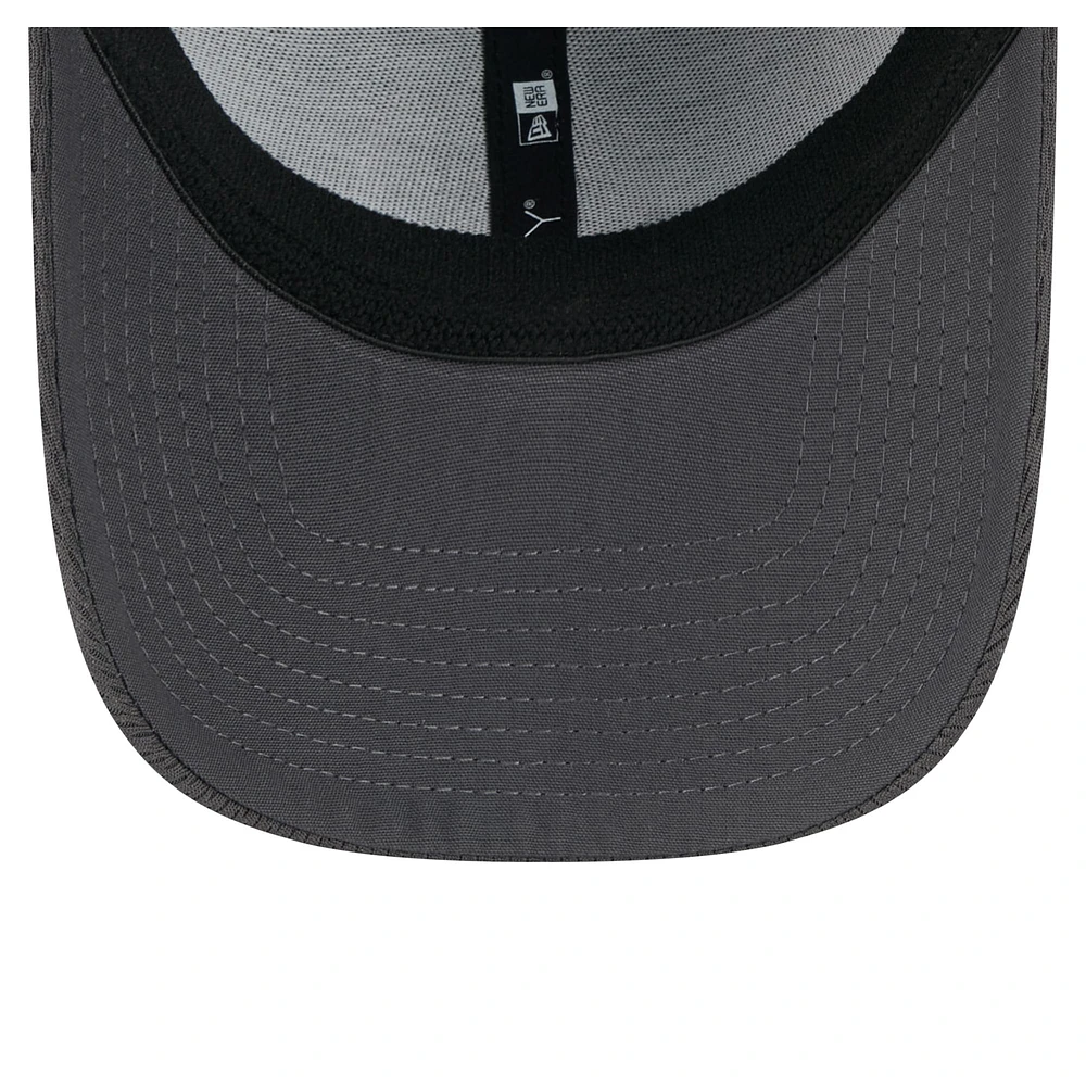 Casquette New Era 39THIRTY Flex graphite Cleveland Browns pour homme avec logo rétro