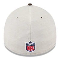 Casquette flexible 39THIRTY Cleveland Browns 2024 Sideline Historic New Era pour hommes, pierre/marron