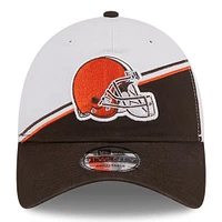 Casquette réglable 9TWENTY Sideline 2023 Sideline 9TWENTY des Cleveland Browns New Era pour homme, blanc/marron