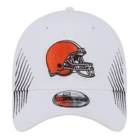 Men's New Era White Cleveland Browns Active 39THIRTY Flex Hat