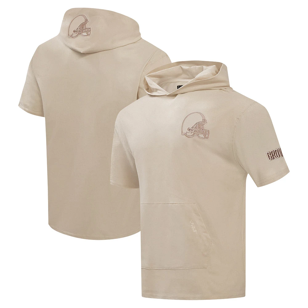 Sweat à capuche manches courtes pour homme Pro Standard Tan Cleveland Browns Neutrals Capsule