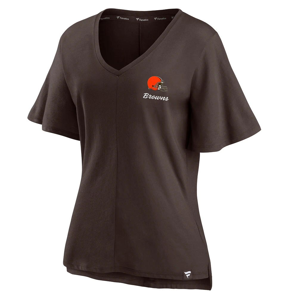 T-shirt marron à col en V Fanatics pour femmes Cleveland Browns Southpaw Flutter