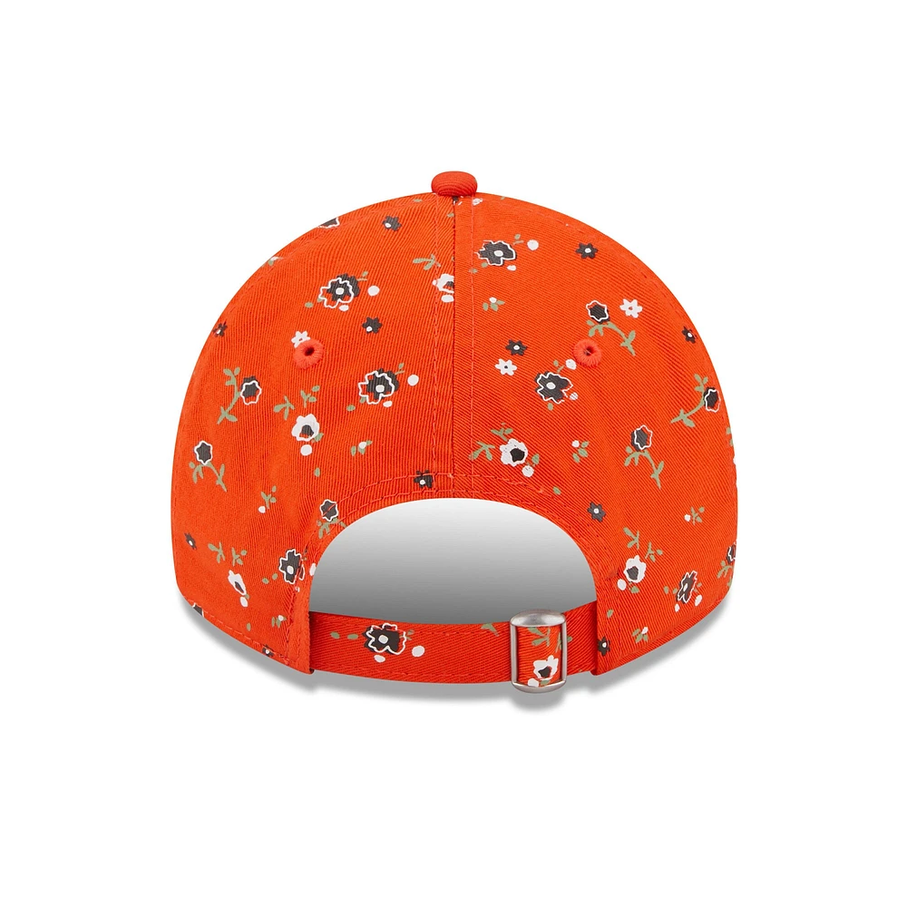 9TWENTY pour femme avec logo floral orange des Cleveland Browns New Era - Casquette ajustable