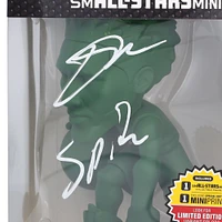 Figurine en vinyle de 6 pouces autographiée par Donovan Mitchell Cleveland Cavaliers sMALL-STARS Minis Variante Chase vert foncé peu commune avec inscription « Spida »