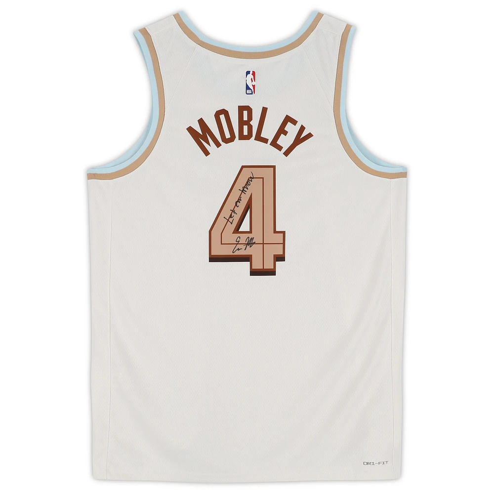 Maillot Swingman Nike City Edition 2022-23 blanc dédicacé par Evan Mobley des Cleveland Cavaliers avec inscription « Let Em Know »