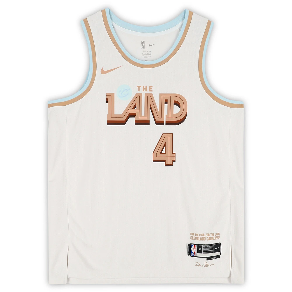Maillot Swingman Nike City Edition 2022-23 blanc dédicacé par Evan Mobley des Cleveland Cavaliers