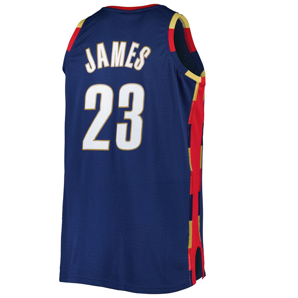 Men's Cleveland Cavaliers LeBron James adidas Navy Player Swingman