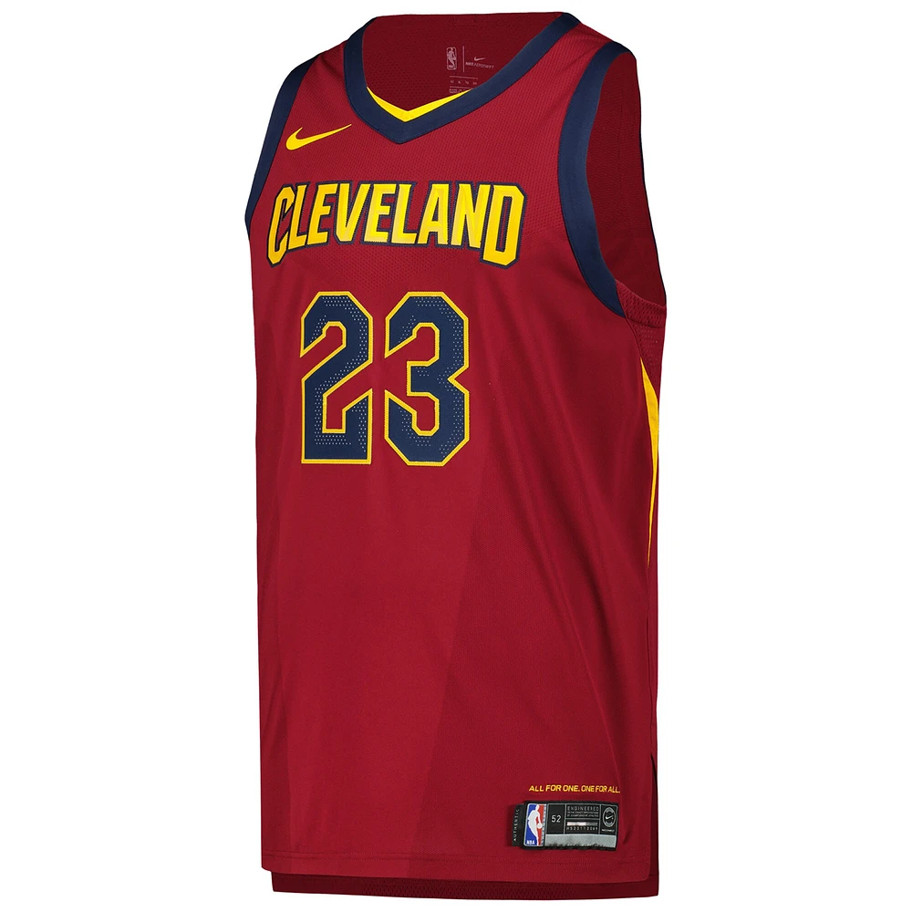 Maillot de joueur authentique Nike LeBron James Wine Cleveland Cavaliers pour homme - Édition Icon