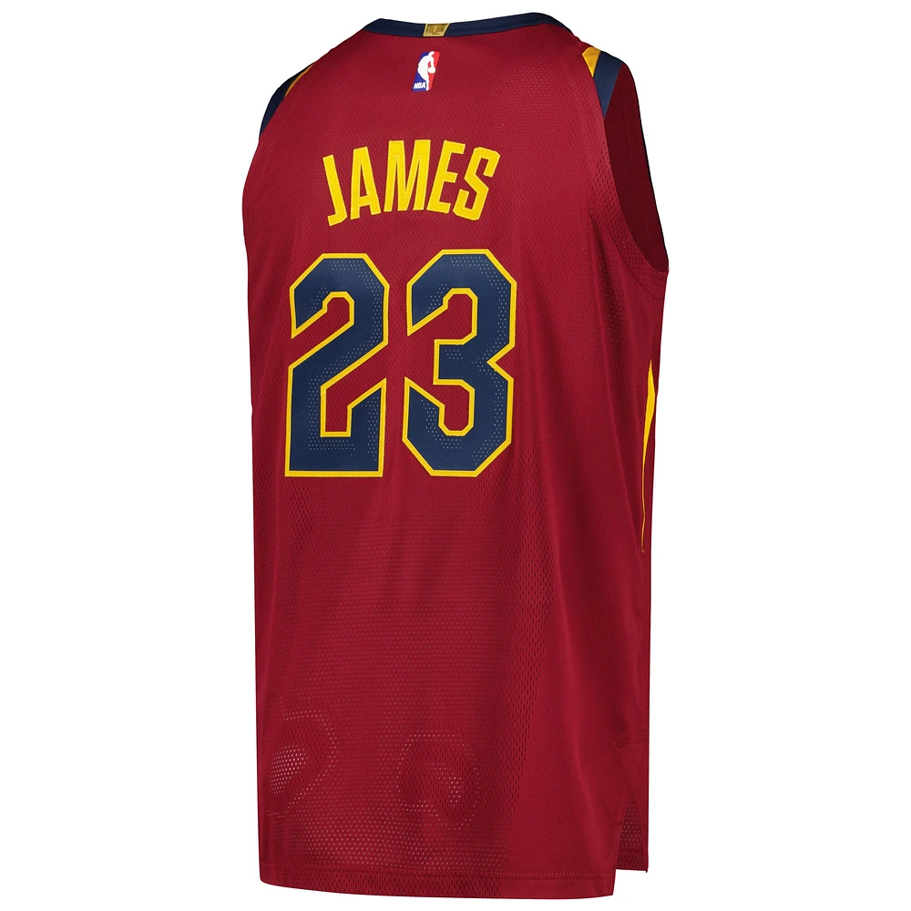 Maillot de joueur authentique Nike LeBron James Wine Cleveland Cavaliers pour homme - Édition Icon