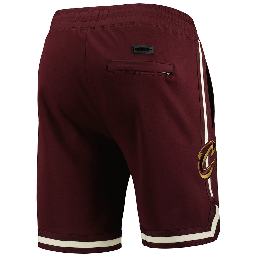 Short réplique de joueur Pro Standard Donovan Mitchell Wine Cleveland Cavaliers pour homme