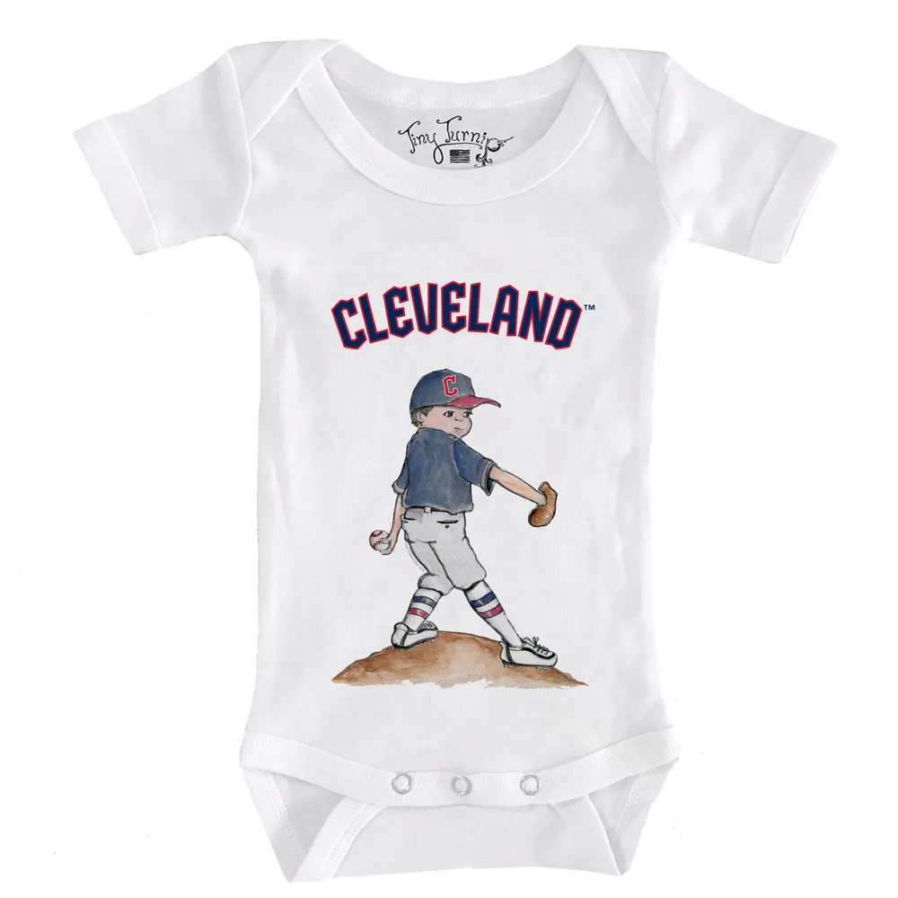 Infant Tiny Turnip White St. Louis Cardinals Heart Bat Bodysuit