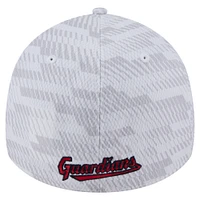 Men's New Era  White Cleveland Guardians Graded 39THIRTY Stretch Fit Hat