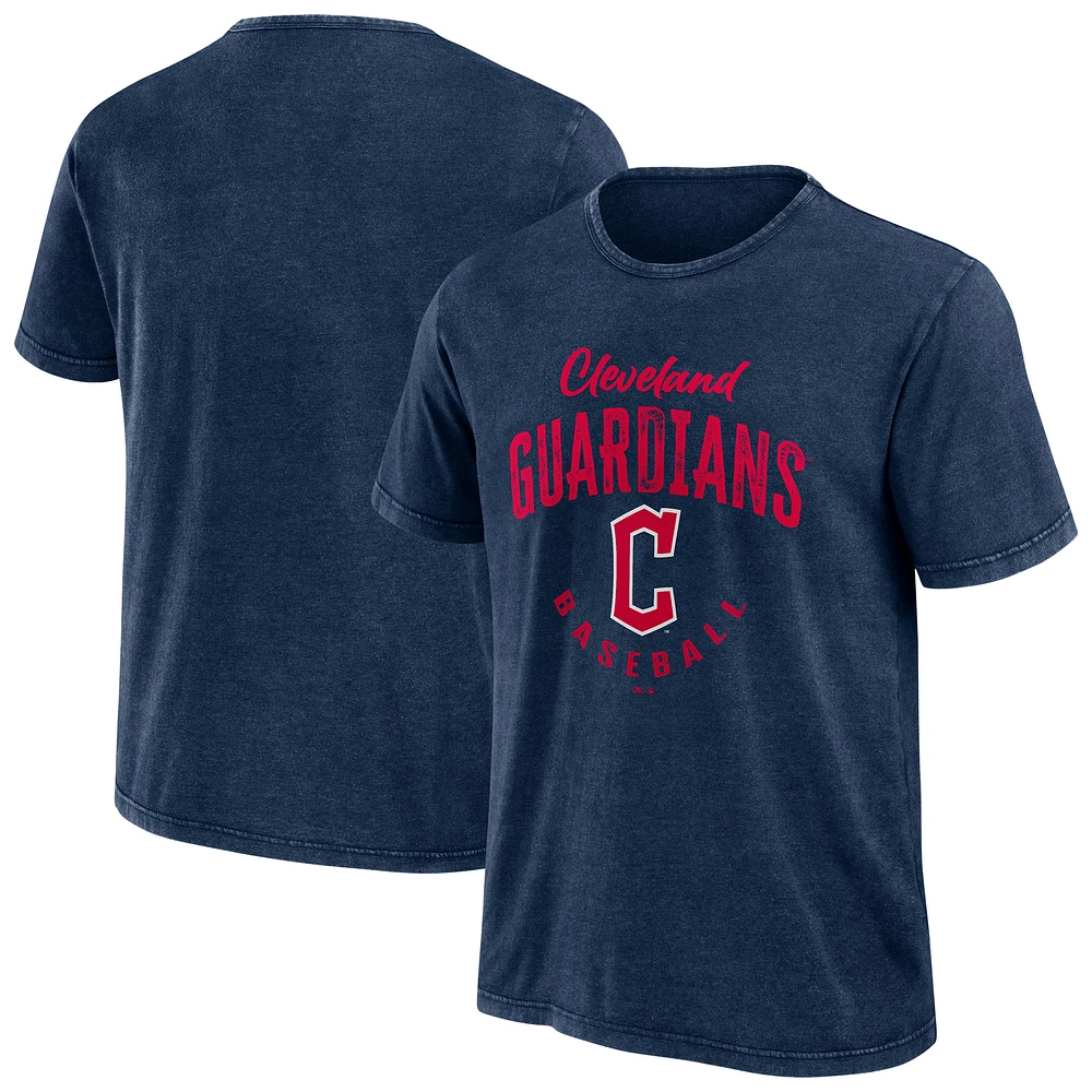 T-shirt délavé pour homme de la collection Darius Rucker Fanatics, bleu marine, Cleveland Guardians, Cooperstown