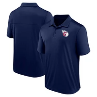 Polo Fanatics bleu marine avec logo des Cleveland Guardians pour hommes