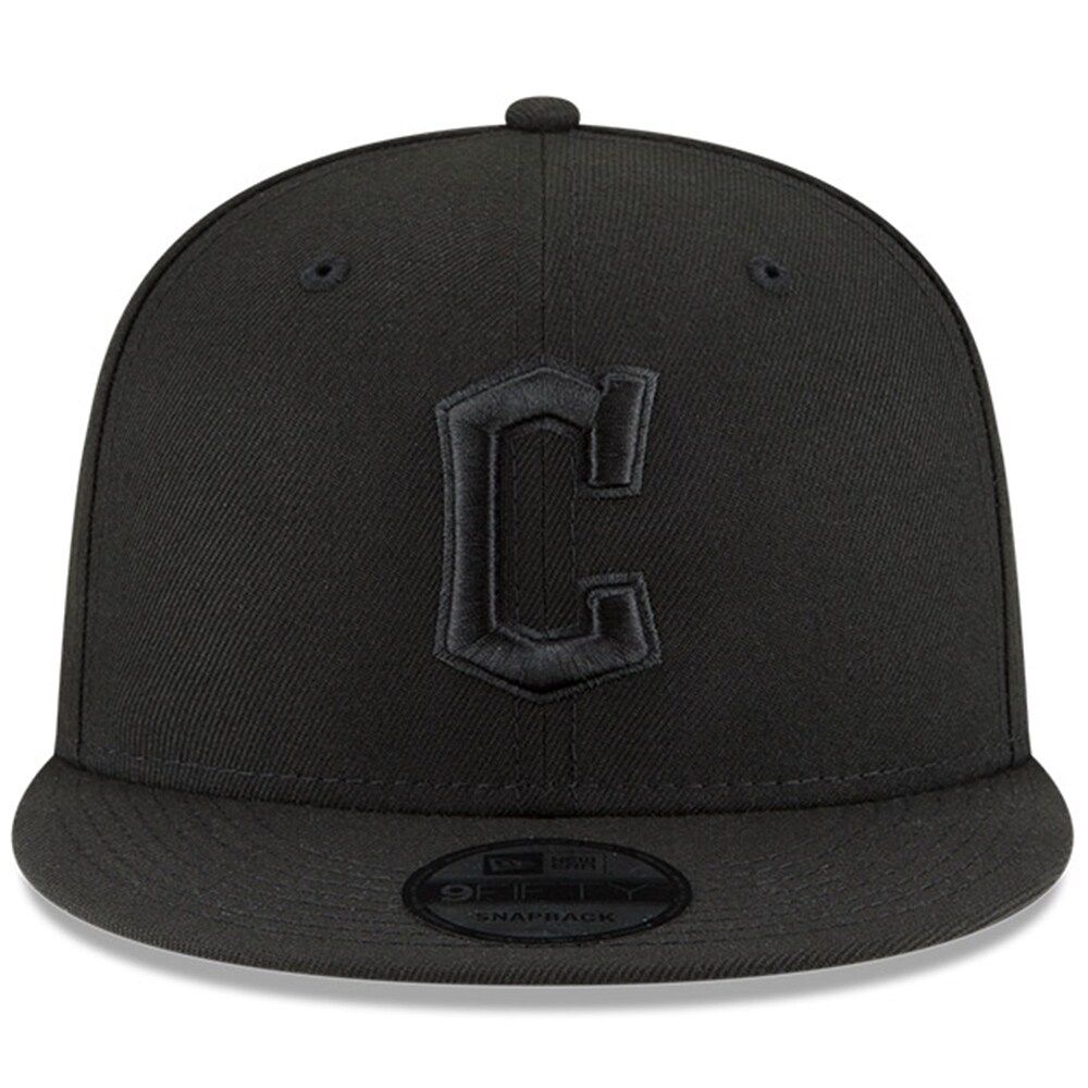 Men's New Era Black/Black Cleveland Guardians 9FIFTY Snapback Adjustable Hat