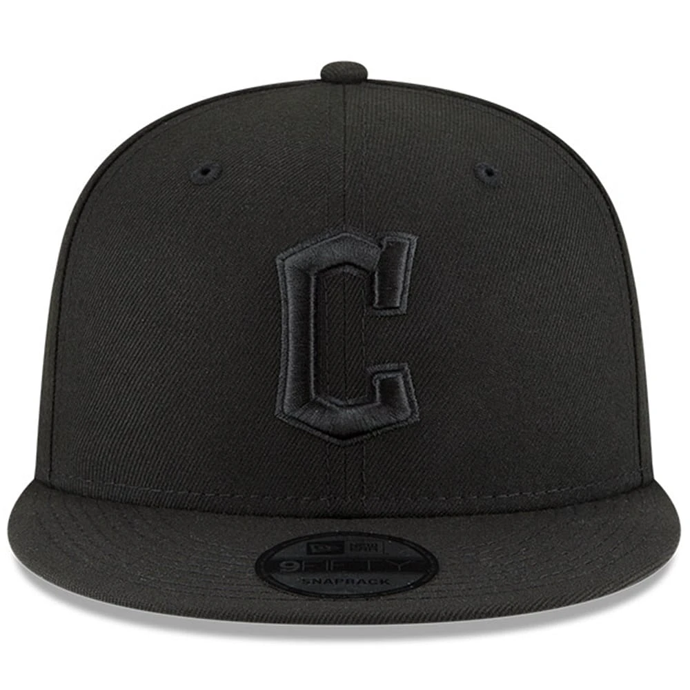 Men's New Era Black/Black Cleveland Guardians 9FIFTY Snapback Adjustable Hat
