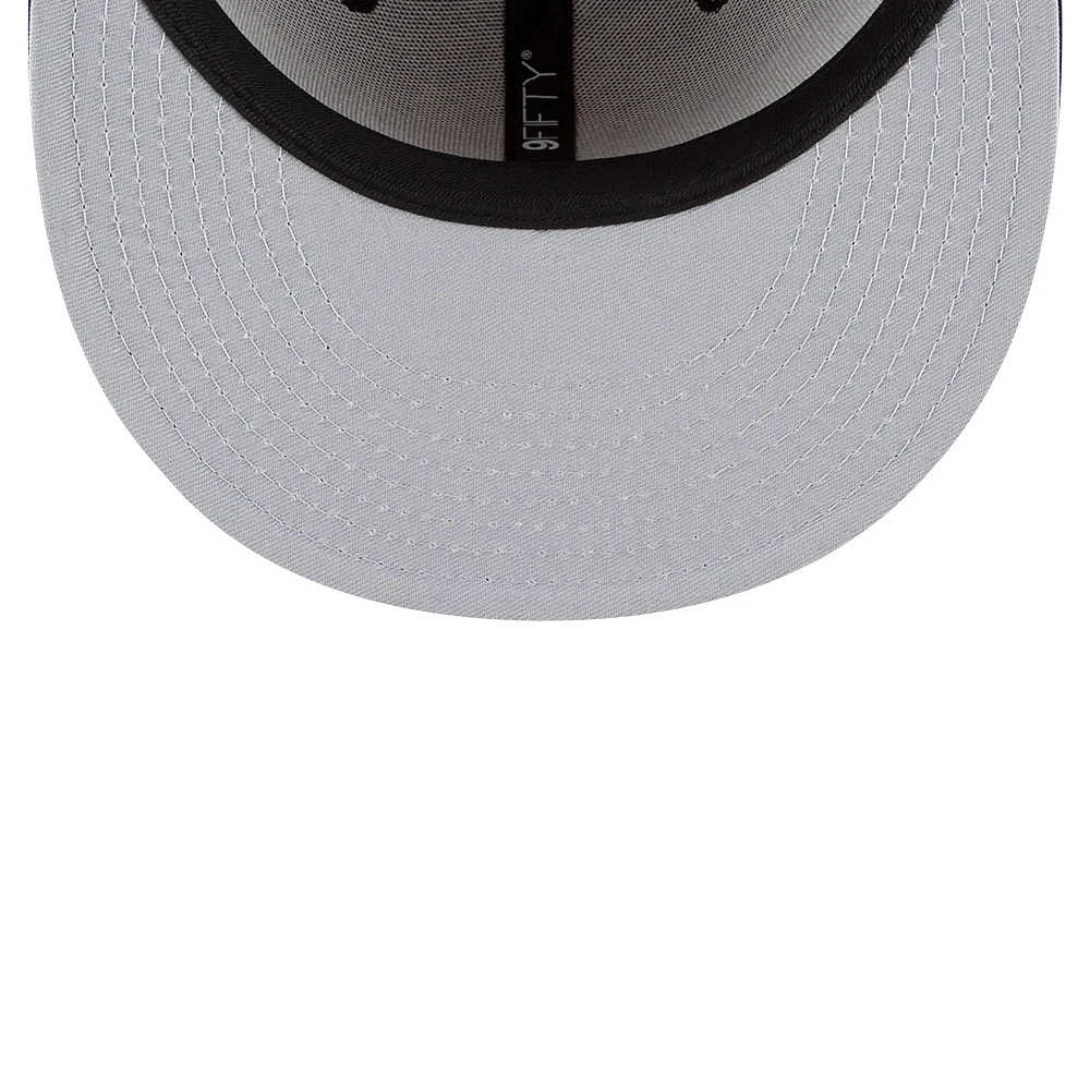 Men's New Era Black/Black Cleveland Guardians 9FIFTY Snapback Adjustable Hat