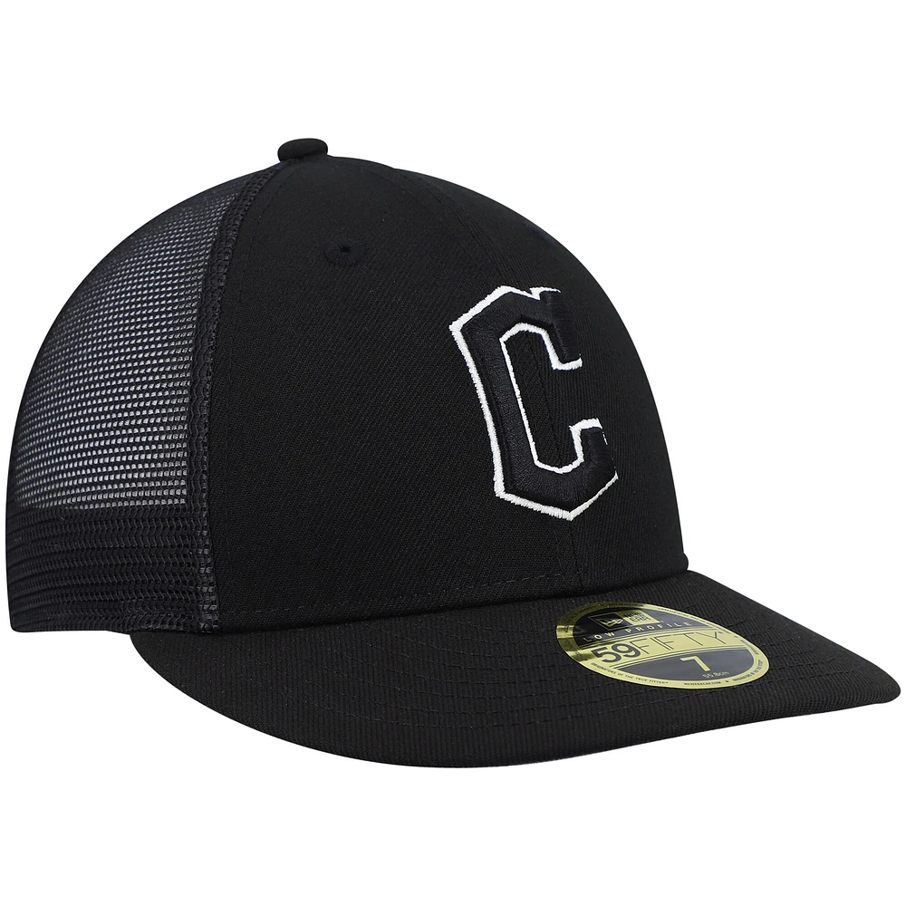 Casquette ajustée 59FIFTY à profil bas Cleveland Guardians pour homme New Era, noire