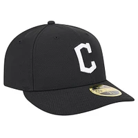 Casquette ajustée 59FIFTY à profil bas des Cleveland Guardians New Era pour hommes, noire