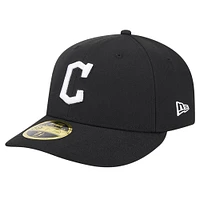Casquette ajustée 59FIFTY à profil bas des Cleveland Guardians New Era pour hommes, noire