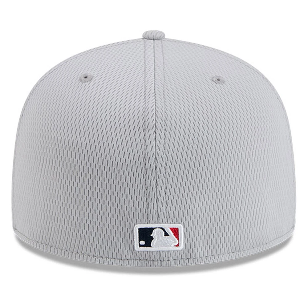 Men's New Era Gray Cleveland Guardians 2025 MLB Clubhouse 59FIFTY Fitted Hat