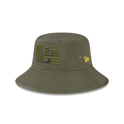 Men's New Era  Green Cleveland Guardians 2023 Armed Forces Day Bucket Hat