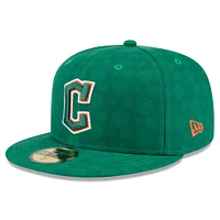 Men's New Era Kelly Green Cleveland Guardians St. Patrick's Day 59FIFTY Fitted Hat