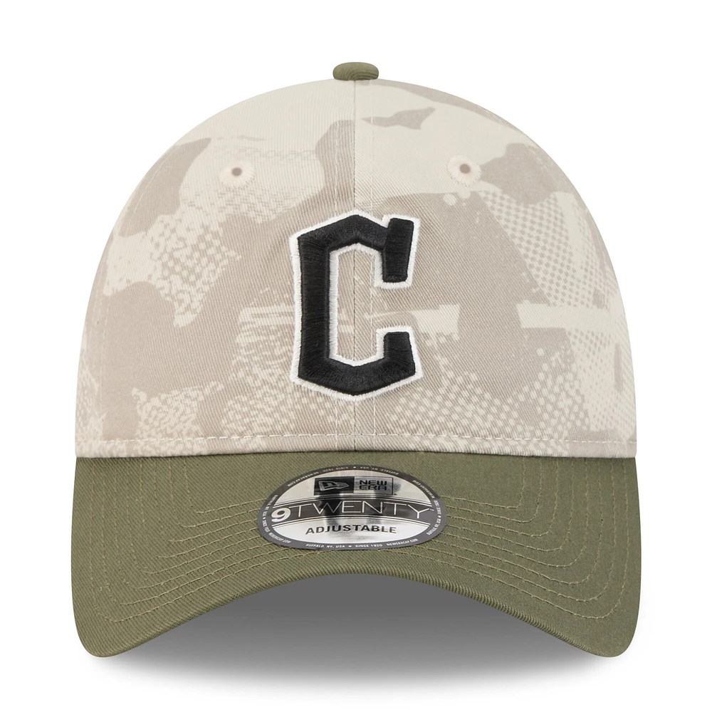 Casquette ajustable 9TWENTY pour homme, beige clair/olive, Cleveland Guardians 2025, Armed Forces Day