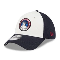 Casquette d'entraînement au bâton 39THIRTY Flex City Connect des Cleveland Guardians New Era pour homme, bleu marine et blanc