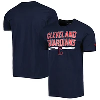 T-shirt d'entraînement au bâton New Era bleu marine Cleveland Guardians pour homme