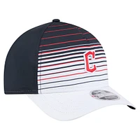 Men's New Era  Navy Cleveland Guardians Gradient 9FORTY M-Crown Adjustable Hat