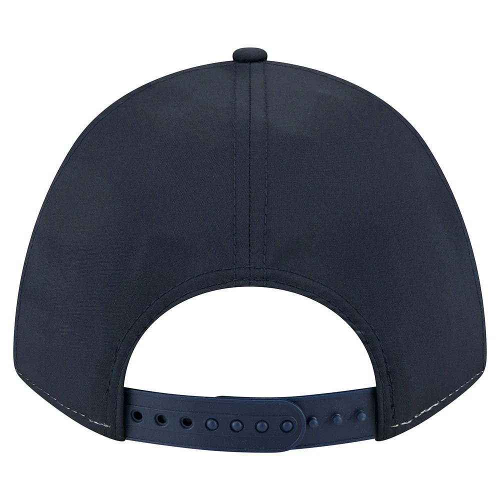 Men's New Era  Navy Cleveland Guardians Gradient 9FORTY M-Crown Adjustable Hat
