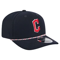Casquette extensible à boutons-pression multi-cordes Cleveland Guardians 9SEVENTY de New Era pour homme