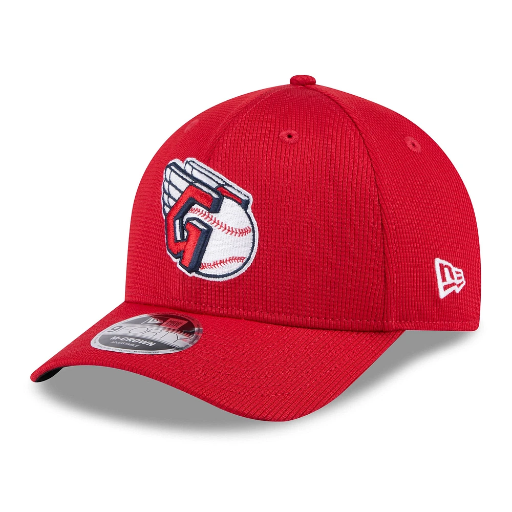 Casquette ajustable 9FORTY Cleveland Guardians 2025 Spring Training pour homme New Era rouge