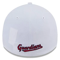 Men's New Era White Cleveland Guardians 39THIRTY Flex Hat