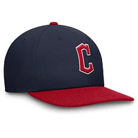 Men's Nike Navy/Red Cleveland Guardians Pro Performance Snapback Hat