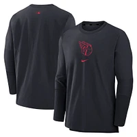 Sweat-shirt à enfiler Nike pour hommes, bleu marine, Cleveland Guardians Authentic Collection Player Performance