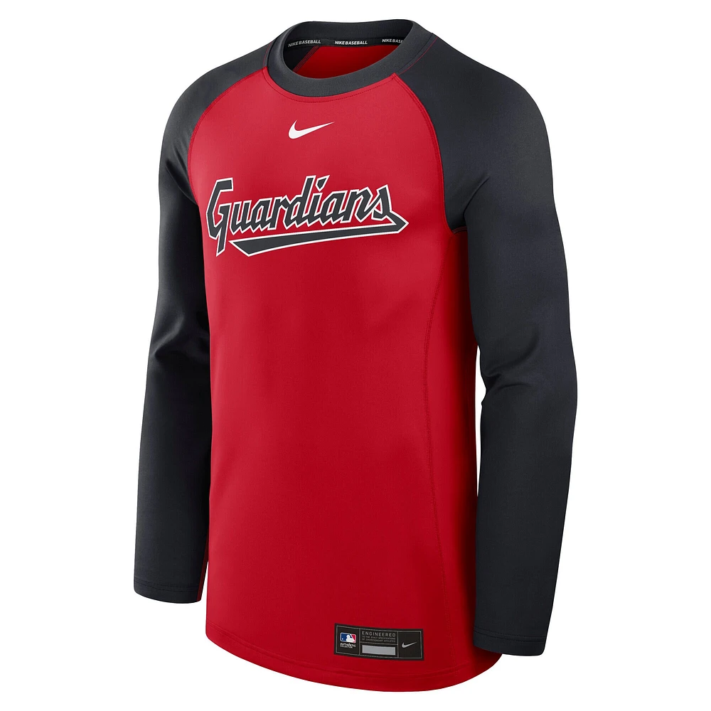 Sweat-shirt Nike rouge/bleu marine Cleveland Guardians Authentic Collection Game Time Raglan Performance Pullover pour homme