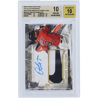 Carte de recrue authentifiée 10/10 Topps Inception Nike Swoosh #IAP-OG #1/1 BGS 2023 autographiée par Oscar Gonzalez des Cleveland Guardians - Sous-grades 10, 9, 5, 10, 10