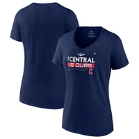 T-shirt à encolure en V pour femme de marque Fanatics bleu marine Cleveland Guardians 2022 AL Central Division