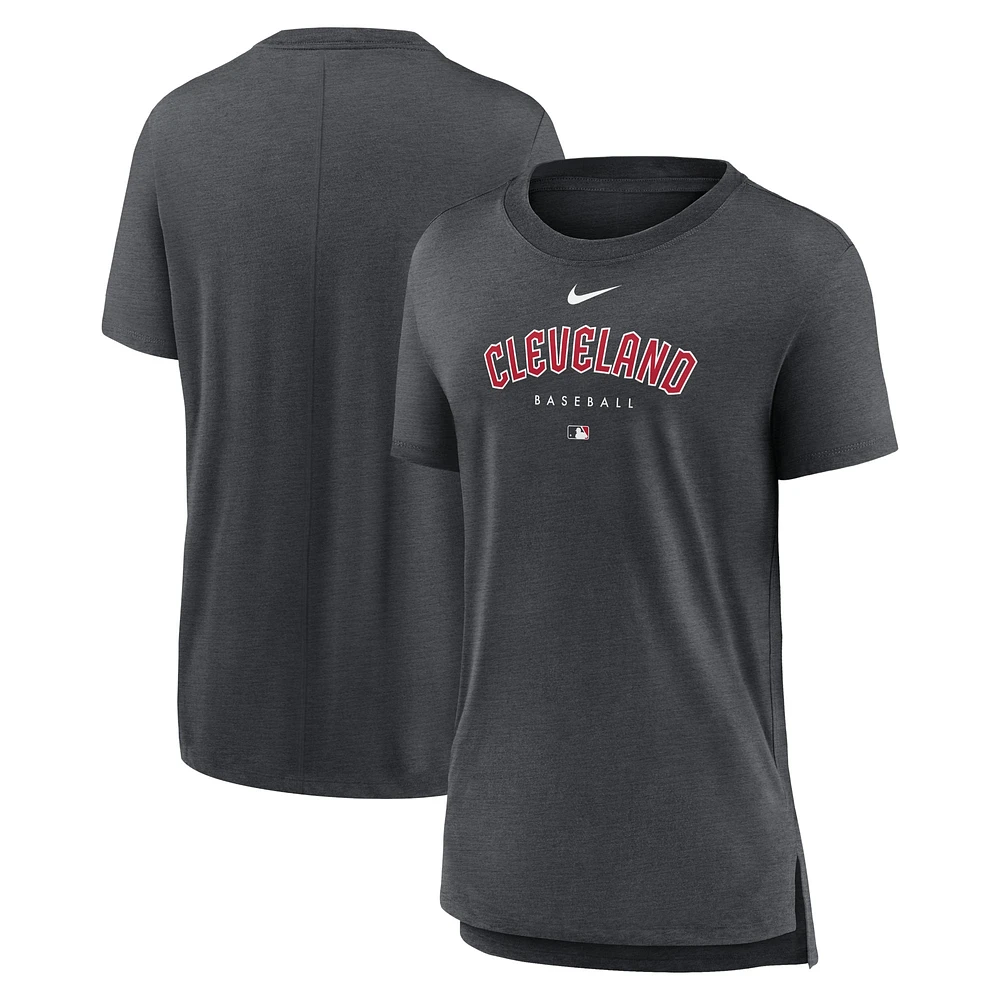 T-shirt à trois mélanges Nike Heather Charcoal Cleveland Guardians Authentic Collection Early Work pour femme