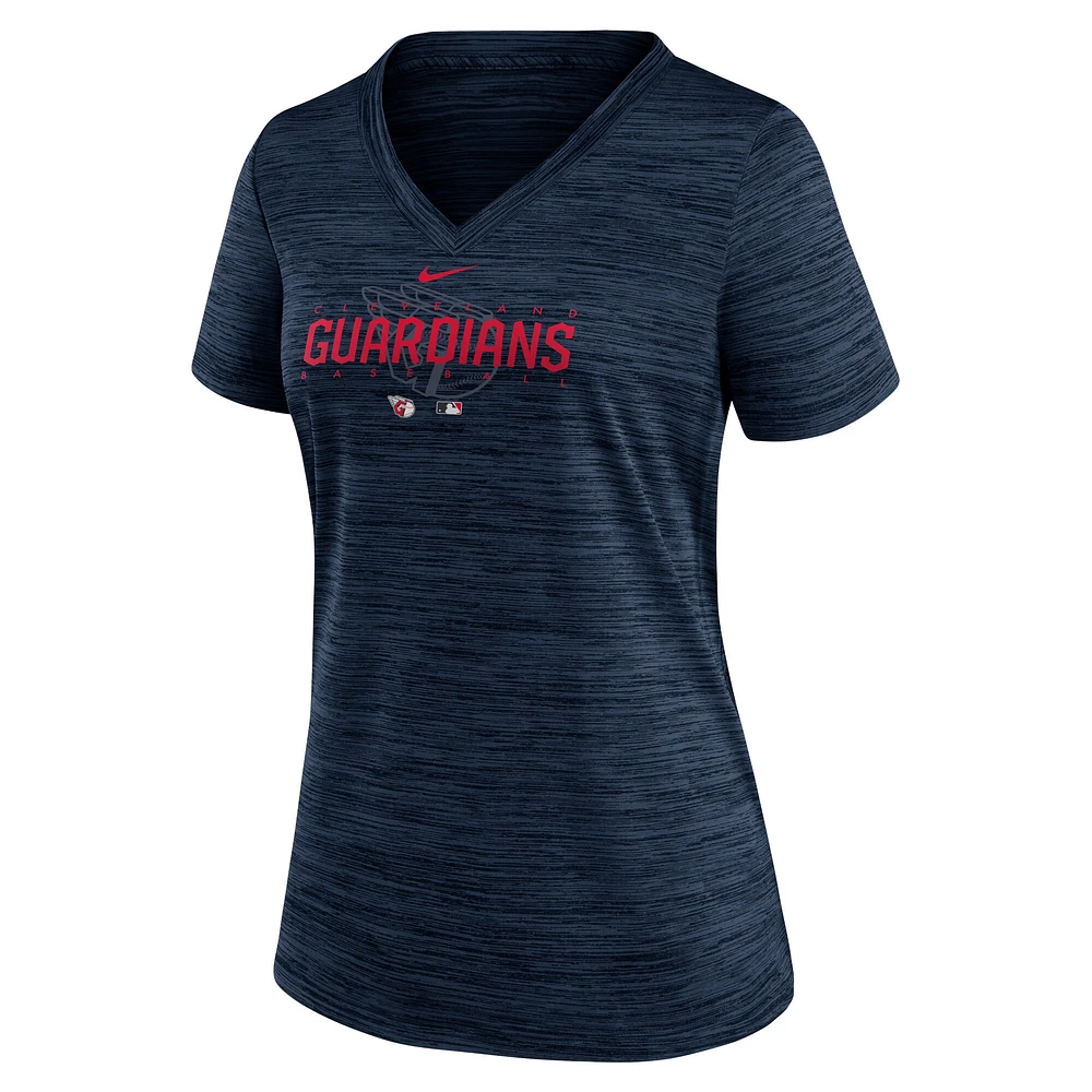 T-shirt Nike Cleveland Guardians Authentic Collection Velocity Practice Performance pour femme - Bleu marine