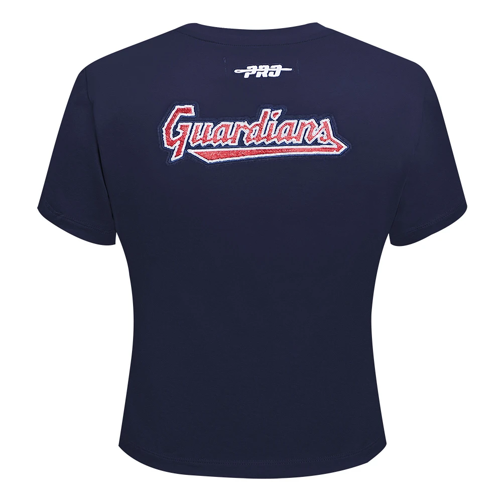 T-shirt court Baby Doll Game Day Classics bleu marine Pro Standard pour femme des Cleveland Guardians