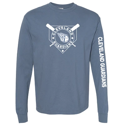 T-shirt à manches longues teinté pigmenté bleu marine Cleveland Guardians pour femme, doux comme un raisin
