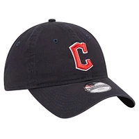 Casquette ajustable 9TWENTY pour jeunes des Cleveland Guardians de couleur bleu marine New Era
