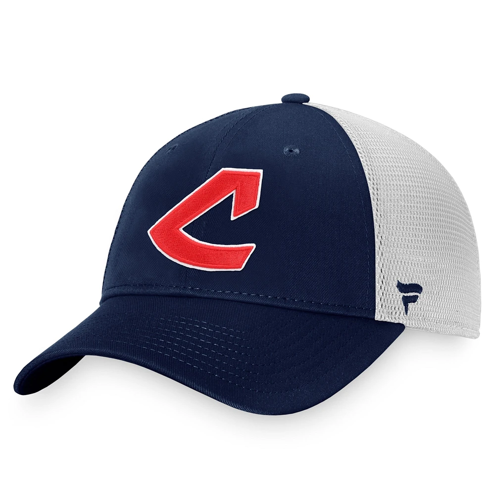 Casquette ajustable Cleveland Indians Cooperstown Collection Core Trucker Fanatics pour hommes, bleu marine