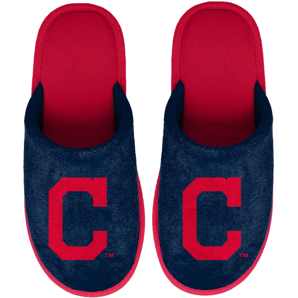 Chaussons FOCO bleu marine Cleveland Indians Big Logo Scuff pour jeune