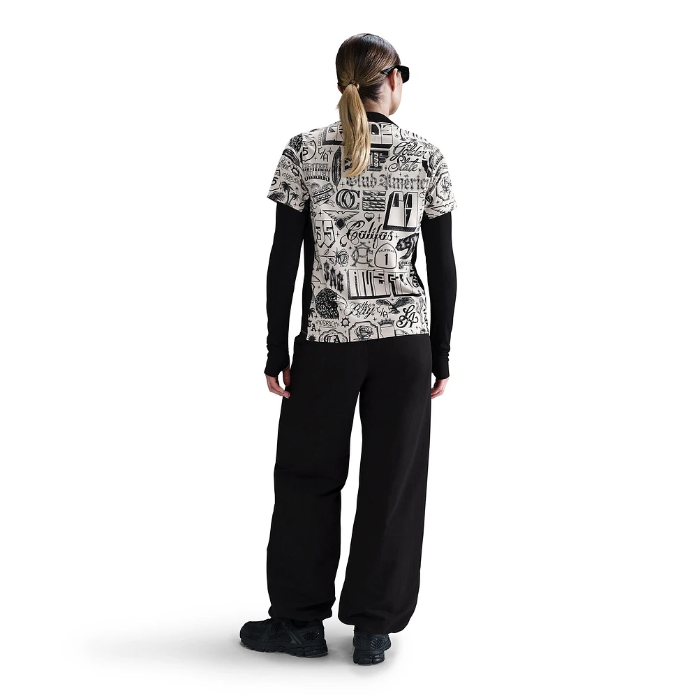 Haut de performance d'avant-match Nike Cream Club America 2024/25 CA x Academy Pro pour femme
