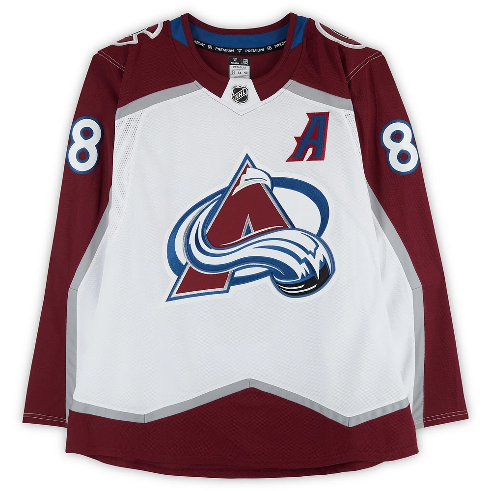 Maillot Fanatics blanc autographié de Cale Makar, Colorado Avalanche